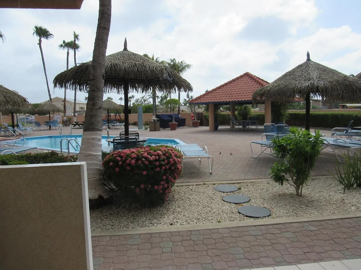 Casa Del Mar Beach Resort Aruba