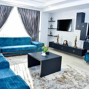 supreme-hotel-baku.aboutbakuhotels.com/