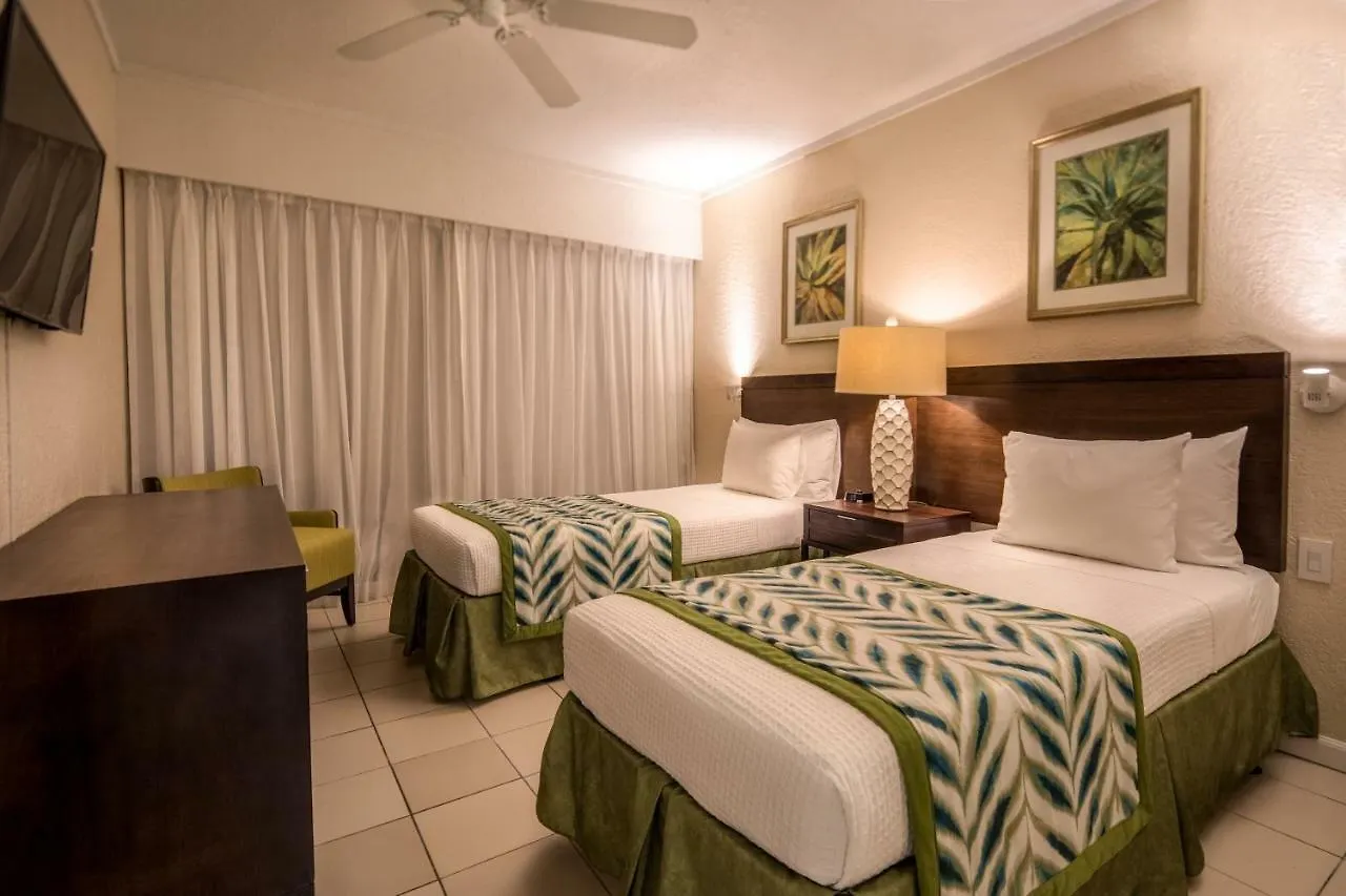 Casa Del Mar Beach Resort Aruba